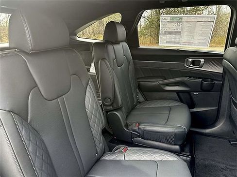 New 2026 Kia Sorento SX Prestige AWD/4WD image 24