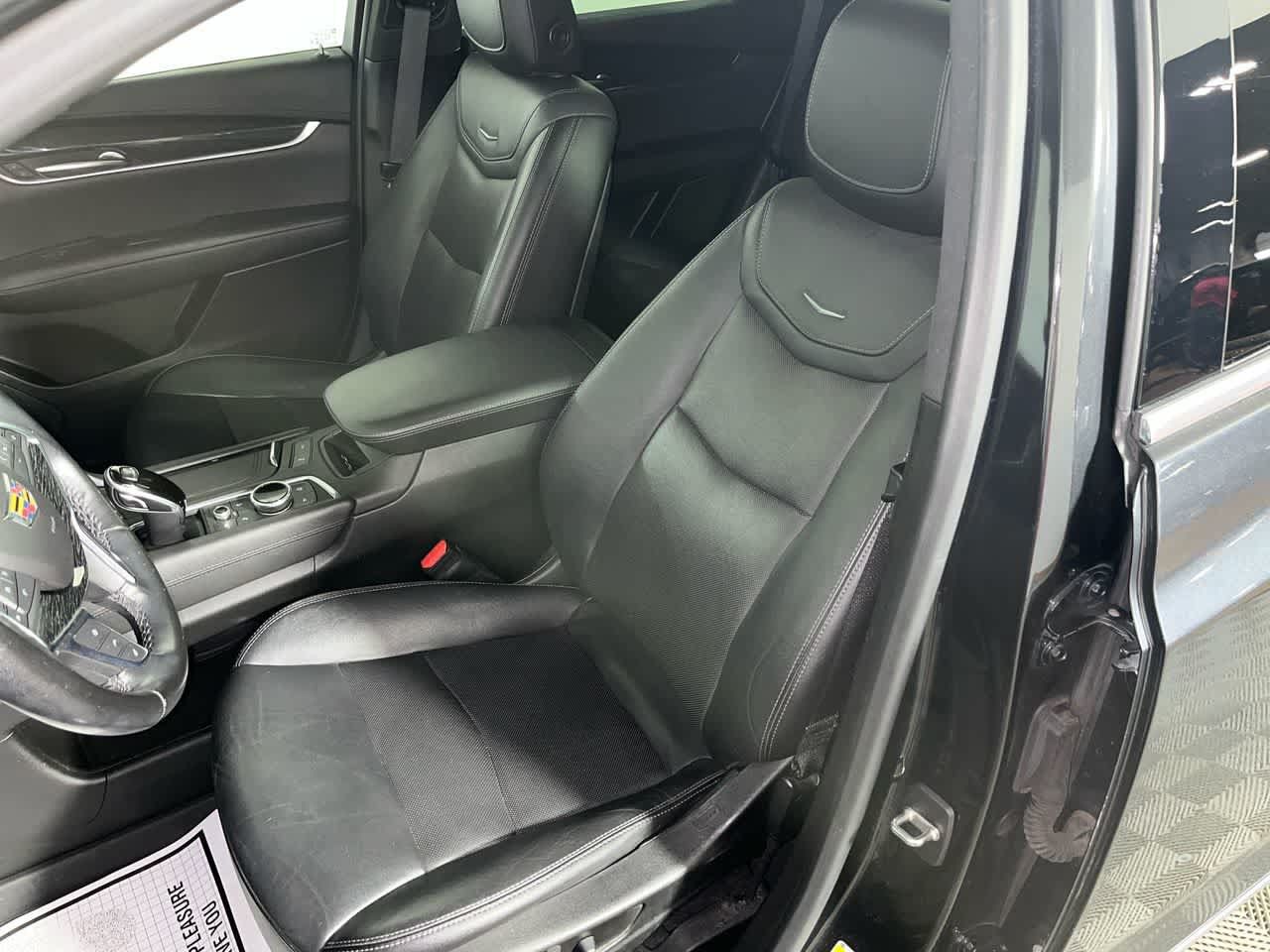 Used 2020 Cadillac XT5 Premium Luxury FWD image 15