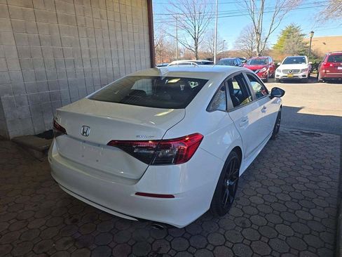 Used 2022 Honda Civic Sport image 4