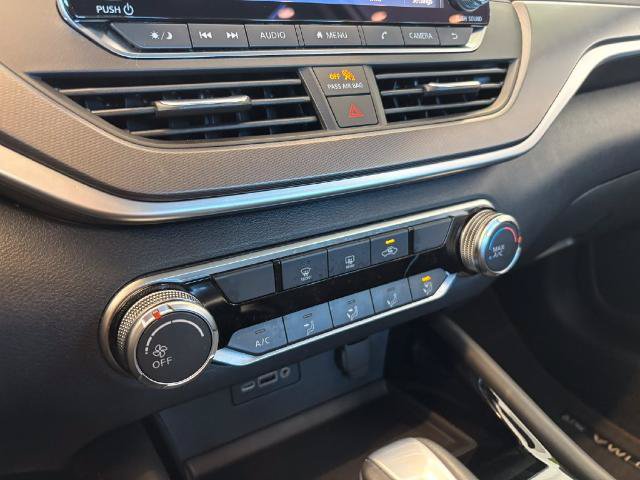 Certified 2025 Nissan Altima 2.5 SR AWD/4WD image 23