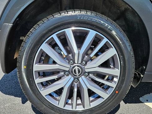 Used 2023 Nissan Kicks SV FWD image 30