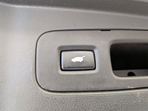 Used 2015 Honda CR-V Touring image 30