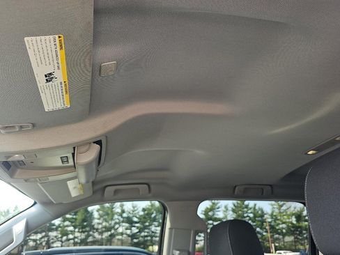 Used 2017 GMC Sierra 1500 SLE w/ Elevation Edition AWD/4WD image 19
