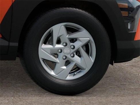 New 2026 Hyundai Kona SE image 8