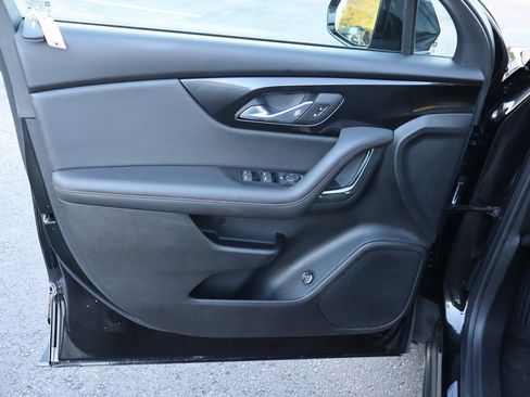 Used 2021 Chevrolet Blazer RS image 23