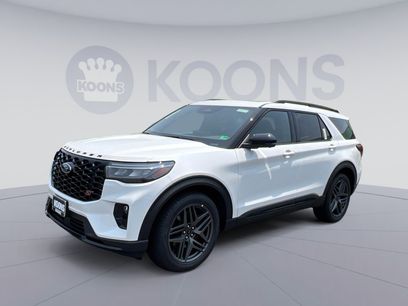 New 2025 Ford Explorer ST w/ Sun And Sound Package