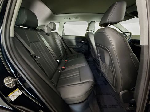 Certified 2025 Audi Q6 e-tron Premium w/ Convenience Package image 27