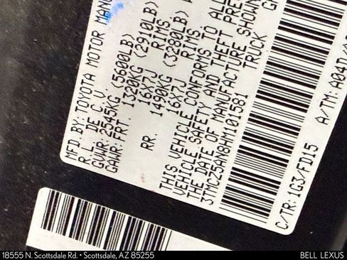 Used 2017 Toyota Tacoma TRD Off-Road w/ Tow Package (A/T) AWD/4WD image 30