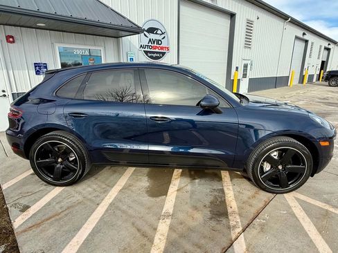 Used 2017 Porsche Macan S image 9