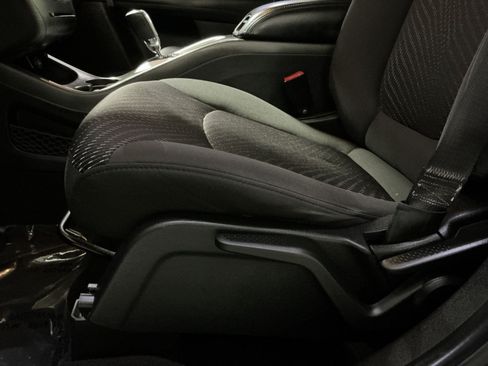 Used 2017 Dodge Journey SE w/ Flexible Seating Group FWD image 15