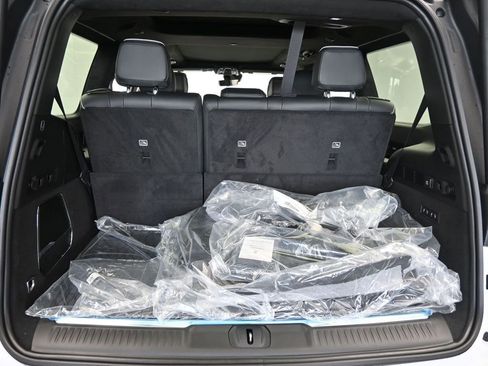 Used 2024 Jeep Grand Wagoneer Series II w/ Quick Order Packagew 28T image 41