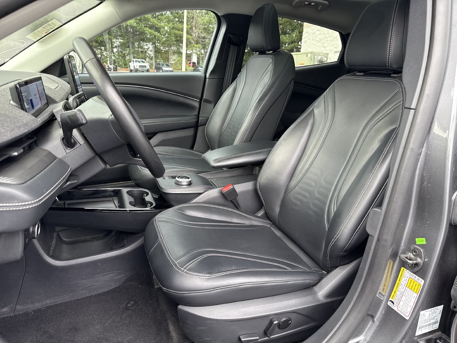Used 2023 Ford Mustang Mach-E Premium AWD/4WD image 17