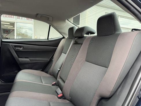 Used 2018 Toyota Corolla LE w/ LE Premium Package w/Moonroof image 21