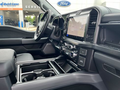 New 2026 Ford F250 Lariat w/ Lariat Ultimate Package AWD/4WD image 14