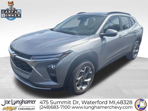 Certified 2024 Chevrolet Trax LT w/ Driver Confidence Package FWD image 8
