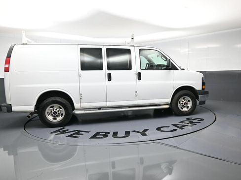 Used 2021 GMC Savana 2500 w/ Driver Convenience Package RWD image 10