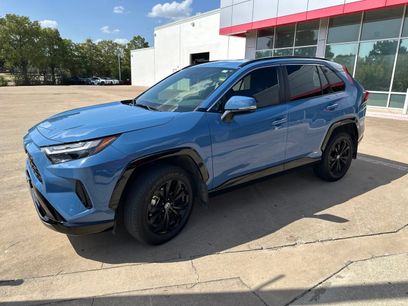 Used 2025 Toyota RAV4 SE