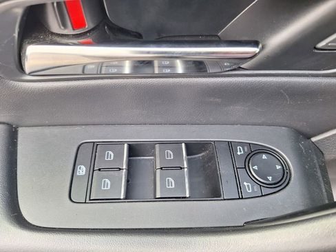 Used 2025 MAZDA CX-70 3.3 Turbo w/ Preferred Package image 19