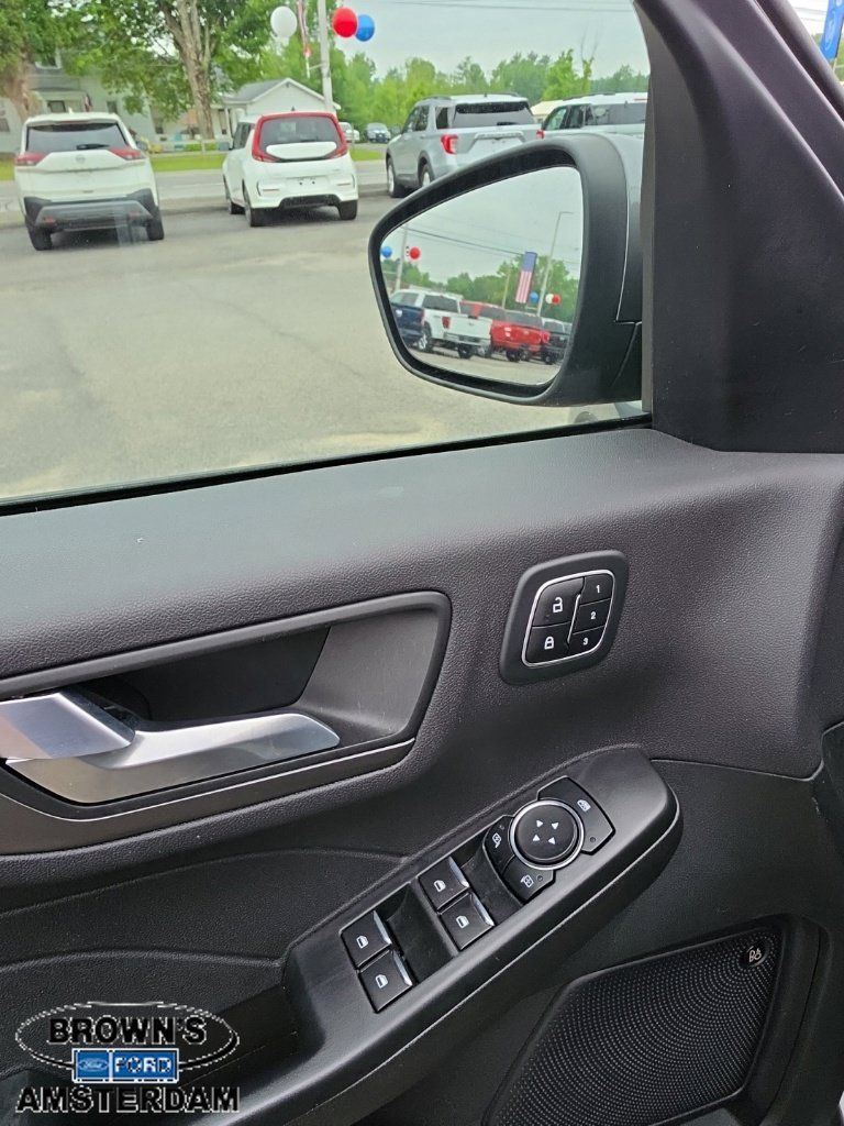 Used 2023 Ford Escape Active w/ Tech Pack #2 AWD/4WD image 15