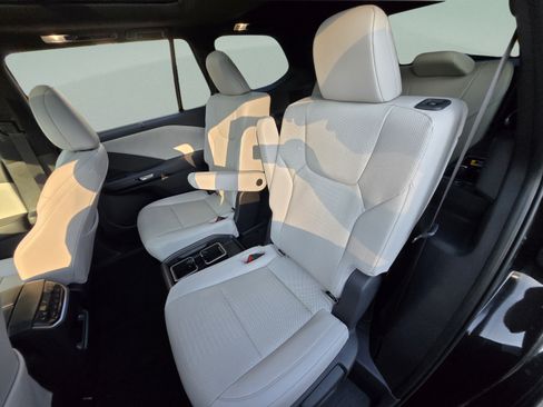 Certified 2026 Lexus TX 350 AWD w/ Technology Package image 23