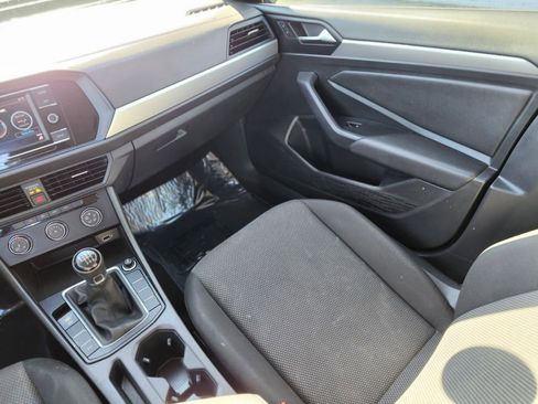 Used 2019 Volkswagen Jetta S image 13