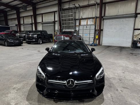 Used 2017 Mercedes-Benz SL 63 AMG image 10