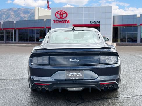 Used 2021 Ford Mustang GT Premium w/ Equipment Group 401A image 5