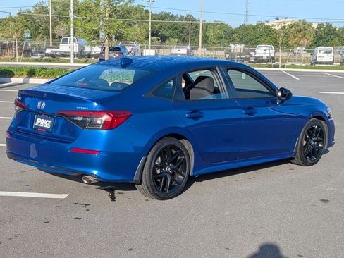 Used 2023 Honda Civic Sport image 5