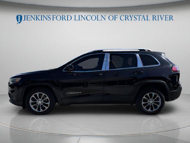 Used 2019 Jeep Cherokee Latitude Plus w/ Comfort/Convenience Group FWD image 11