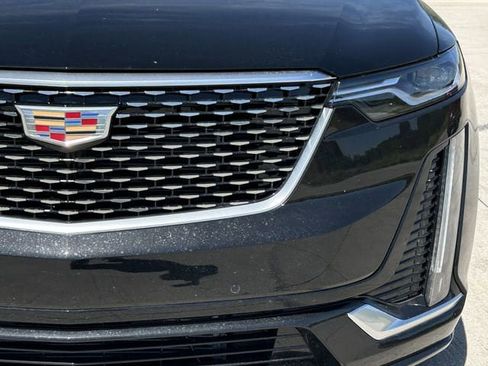 New 2025 Cadillac XT6 Premium Luxury image 7
