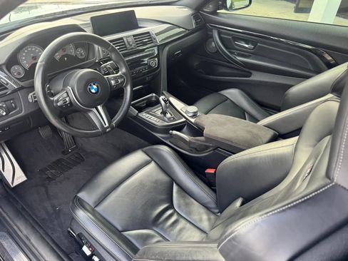 Used 2020 BMW M4 Coupe w/ Competition Package RWD image 8
