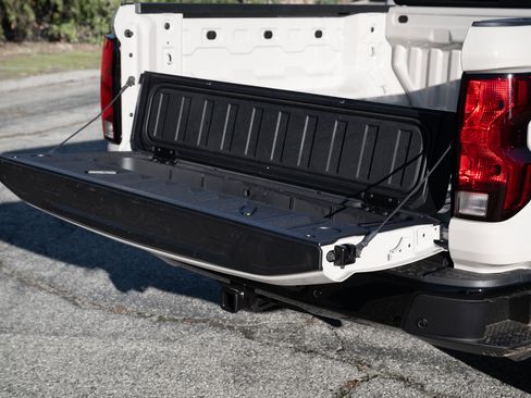 New 2026 Chevrolet Colorado Trail Boss image 13