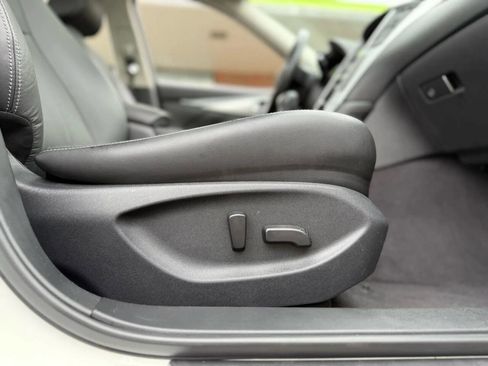 Used 2021 INFINITI Q50 Luxe w/ Seat & Sound Package image 23