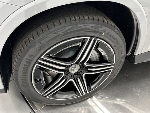 New 2026 Mercedes-Benz GLC 300 image 13