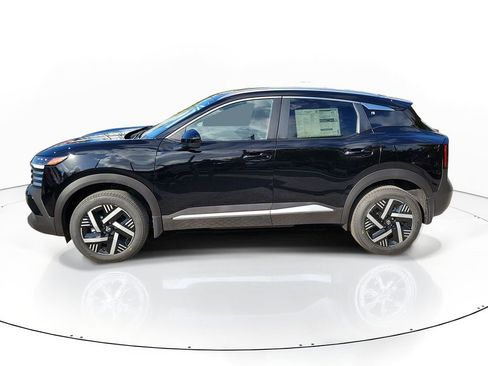 New 2026 Nissan Kicks SV FWD image 4