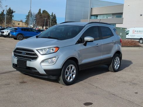 Used 2020 Ford EcoSport SE w/ SE Convenience Package image 4
