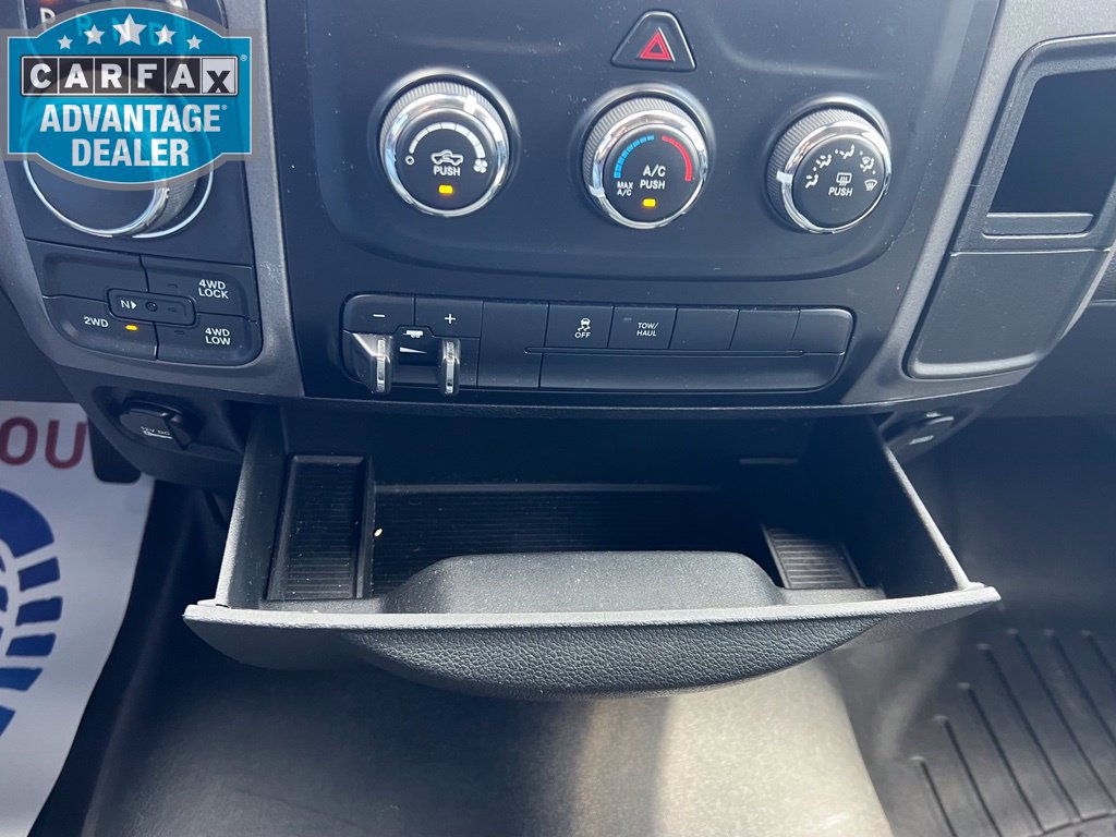 Used 2018 RAM 1500 Express w/ Black Ram 1500 Express Group AWD/4WD image 12