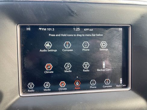 Used 2020 Jeep Grand Cherokee Laredo image 22