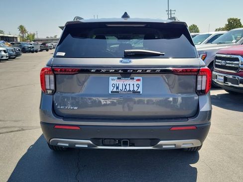 Used 2026 Ford Explorer Active w/ Active Comfort Package RWD image 21