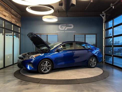 Used 2022 Kia Forte LXS w/ LXS Technology Package FWD image 23