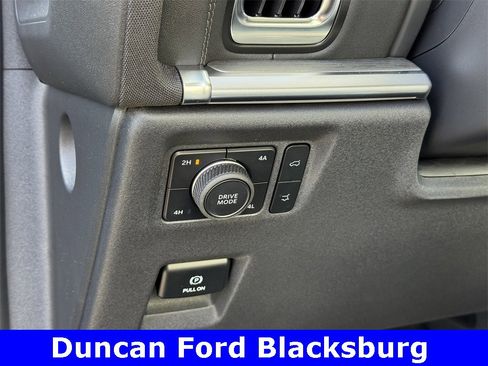 New 2025 Ford Expedition Platinum w/ Driver's Package image 21