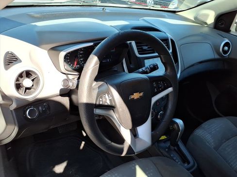 Used 2019 Chevrolet Sonic LT image 12