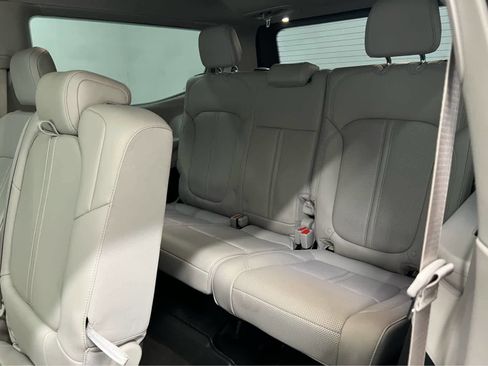 Used 2022 Jeep Wagoneer Series II w/ Premium Group I image 33