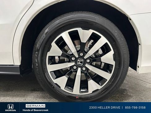 Used 2025 Honda Odyssey EX-L image 14