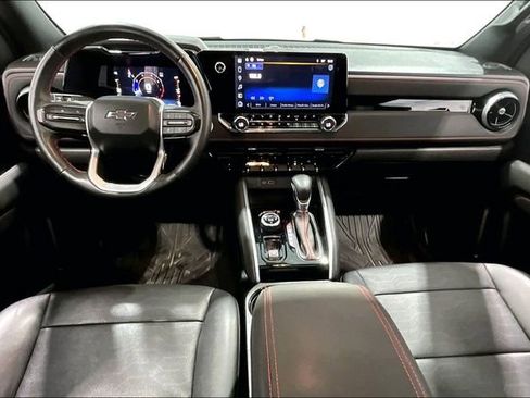 Used 2023 Chevrolet Colorado Z71 w/ Z71 Convenience Package 2 AWD/4WD image 8