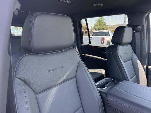 New 2026 GMC Yukon XL Denali AWD/4WD image 28