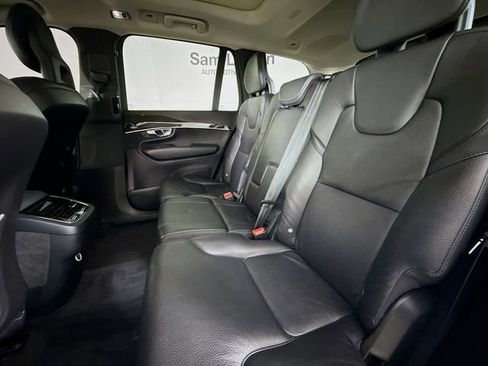 Used 2018 Volvo XC90 T6 Momentum w/ Convenience Package image 25