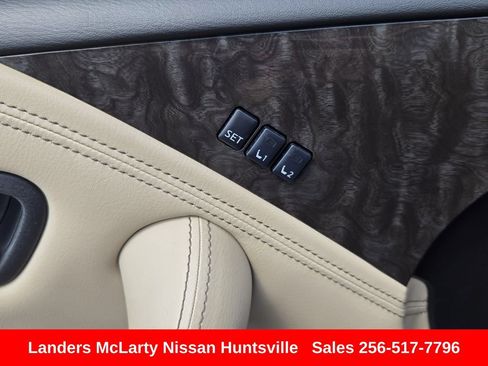 Used 2023 Nissan Armada Platinum w/ Captain's Chairs Package RWD image 26