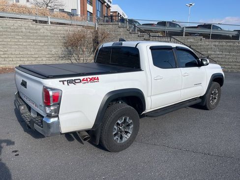 Used 2023 Toyota Tacoma image 10