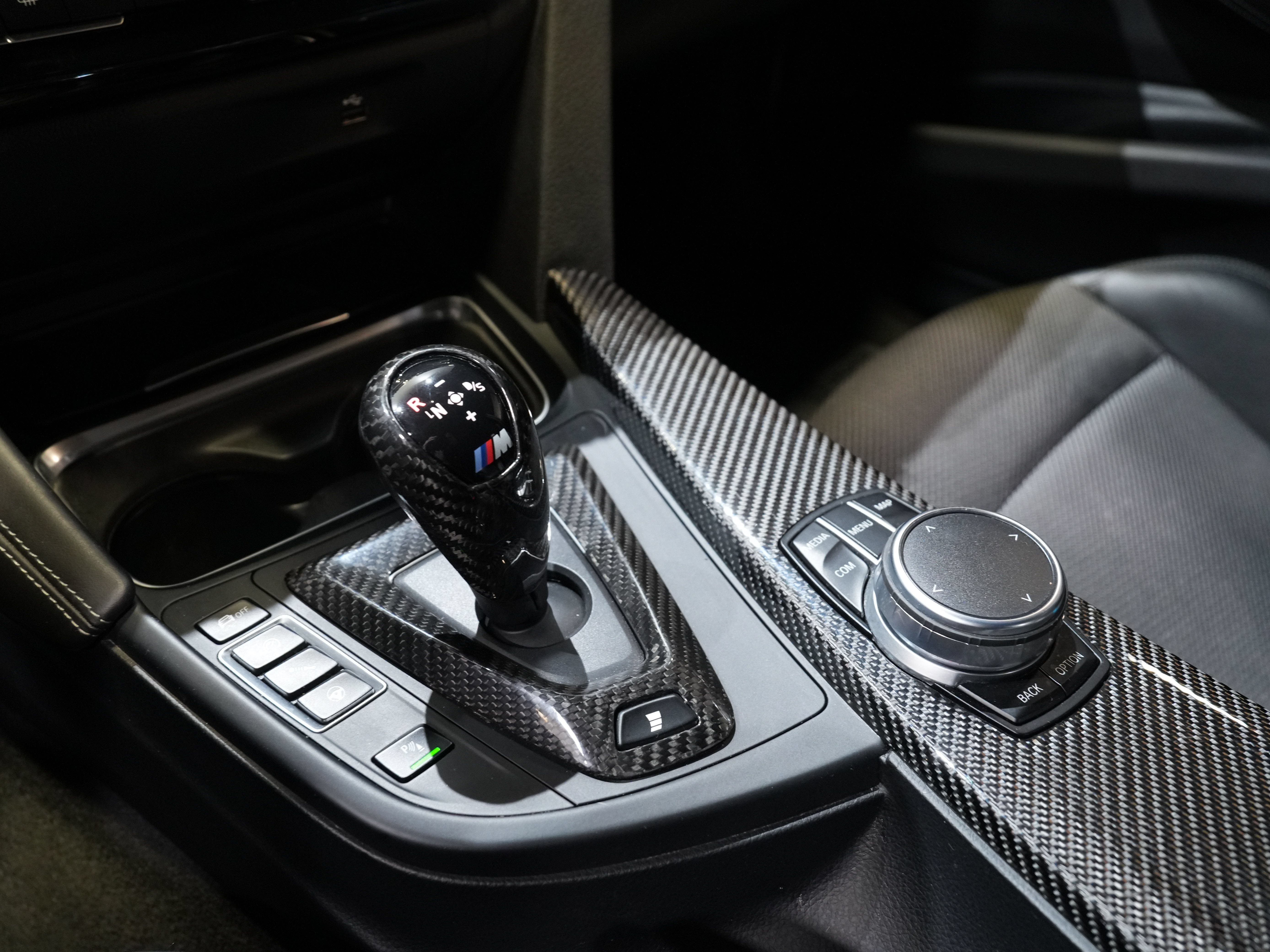 Used 2017 BMW M3 RWD image 49